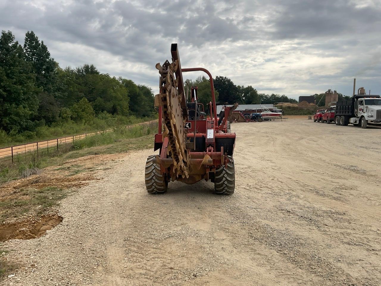 Ditch Witch 5110 Trencher