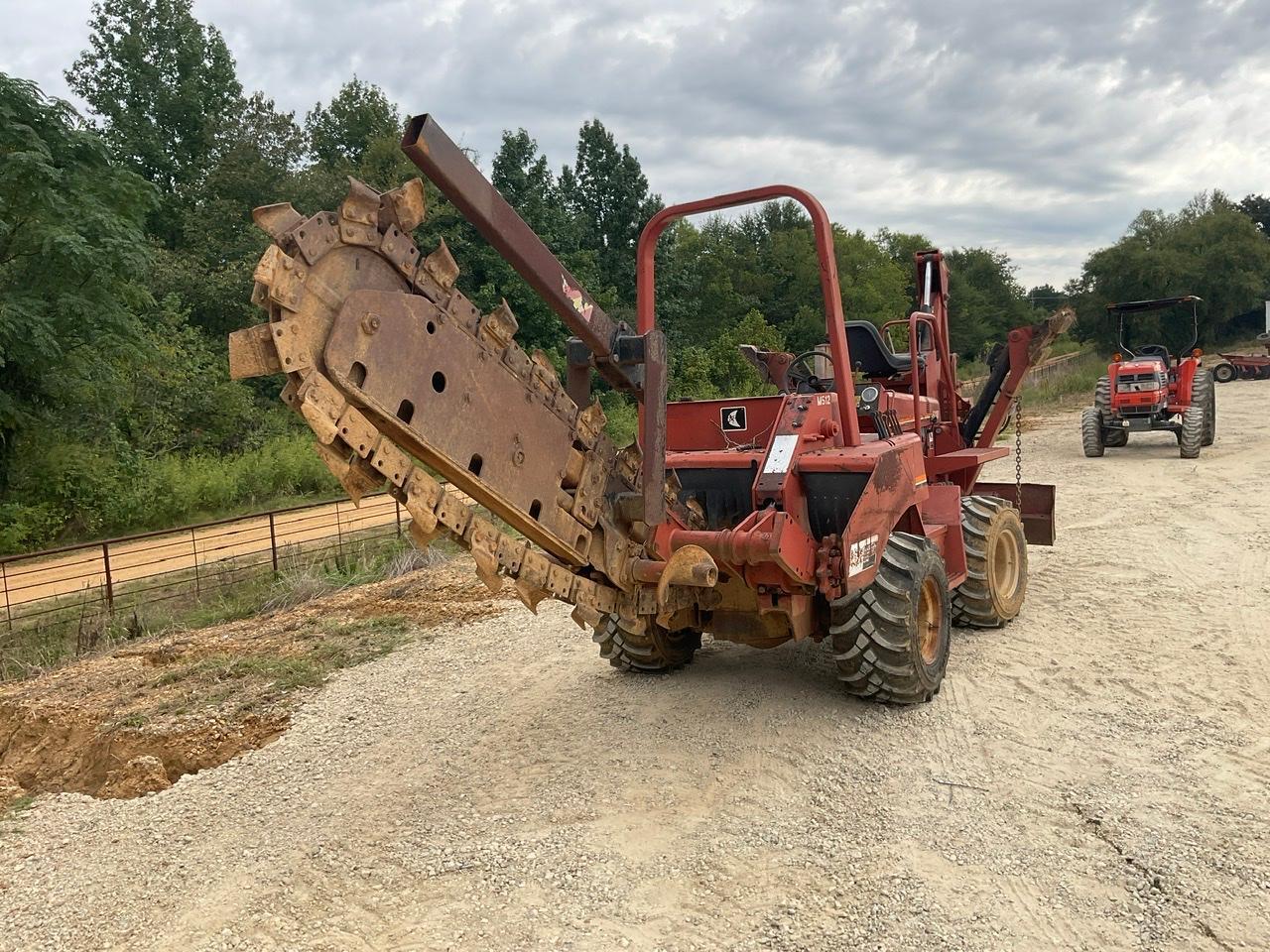 Ditch Witch 5110 Trencher
