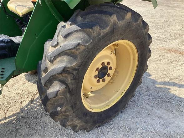 John Deere 5203 Tractor
