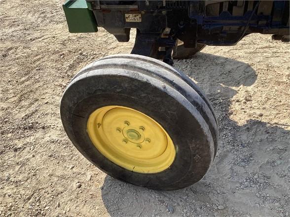 John Deere 5203 Tractor
