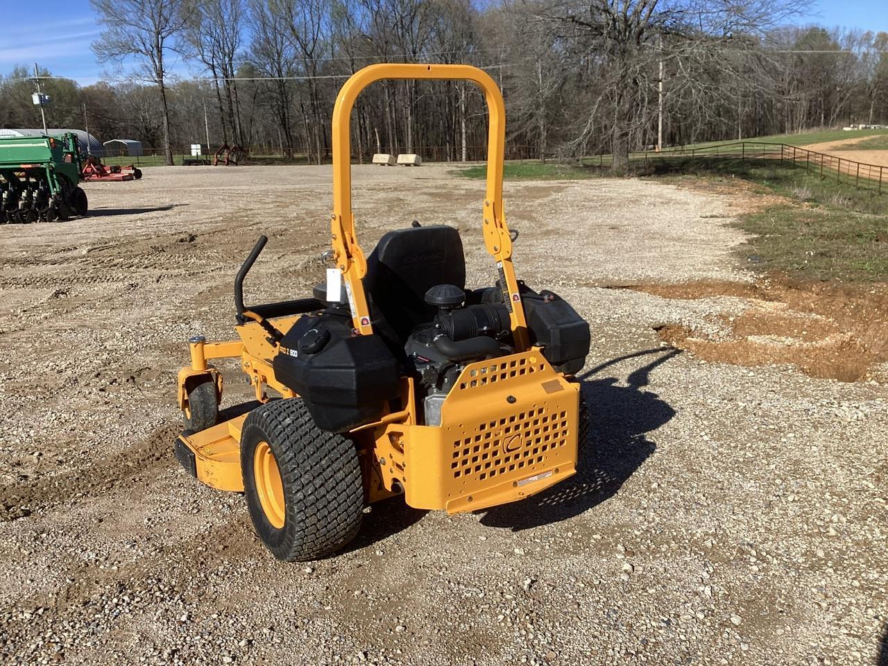 2019 Cub Cadet Pro z 900 Zero Turn Mower