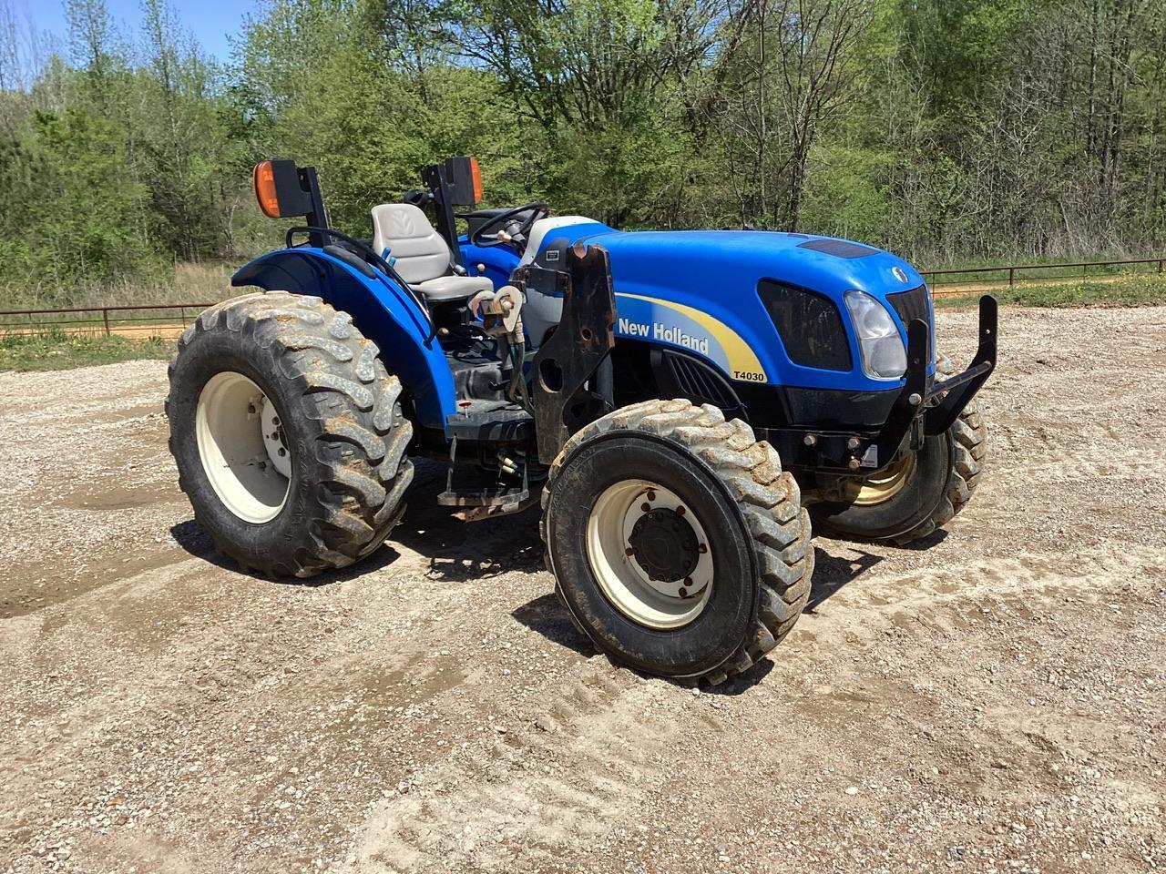 2013 New Holland T4030 Tractor