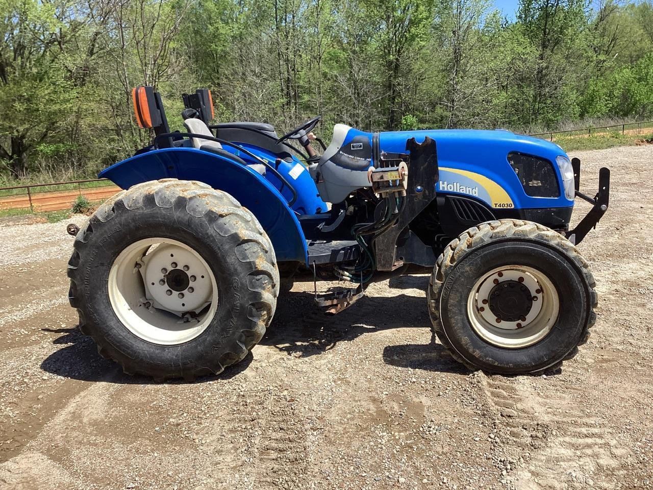 2013 New Holland T4030 Tractor