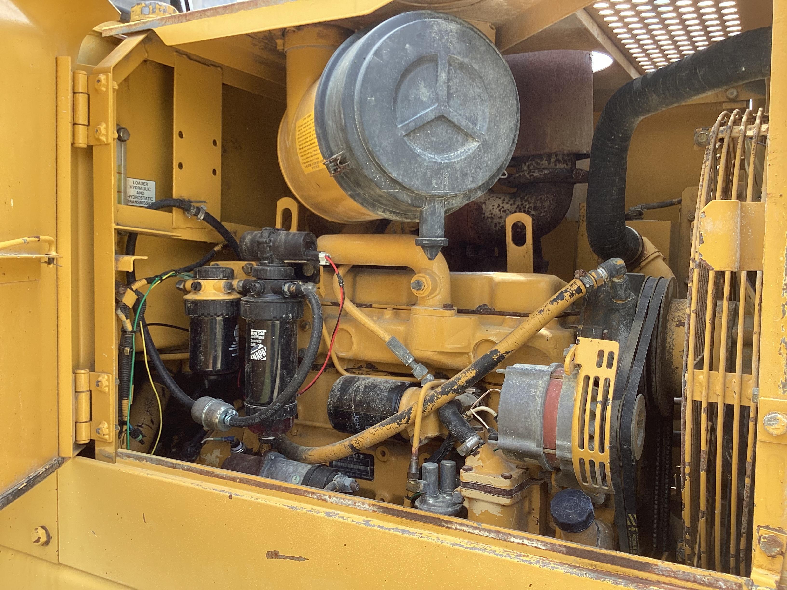 Deere 444G Wheel Loader