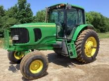 John Deere 7220 Tractor