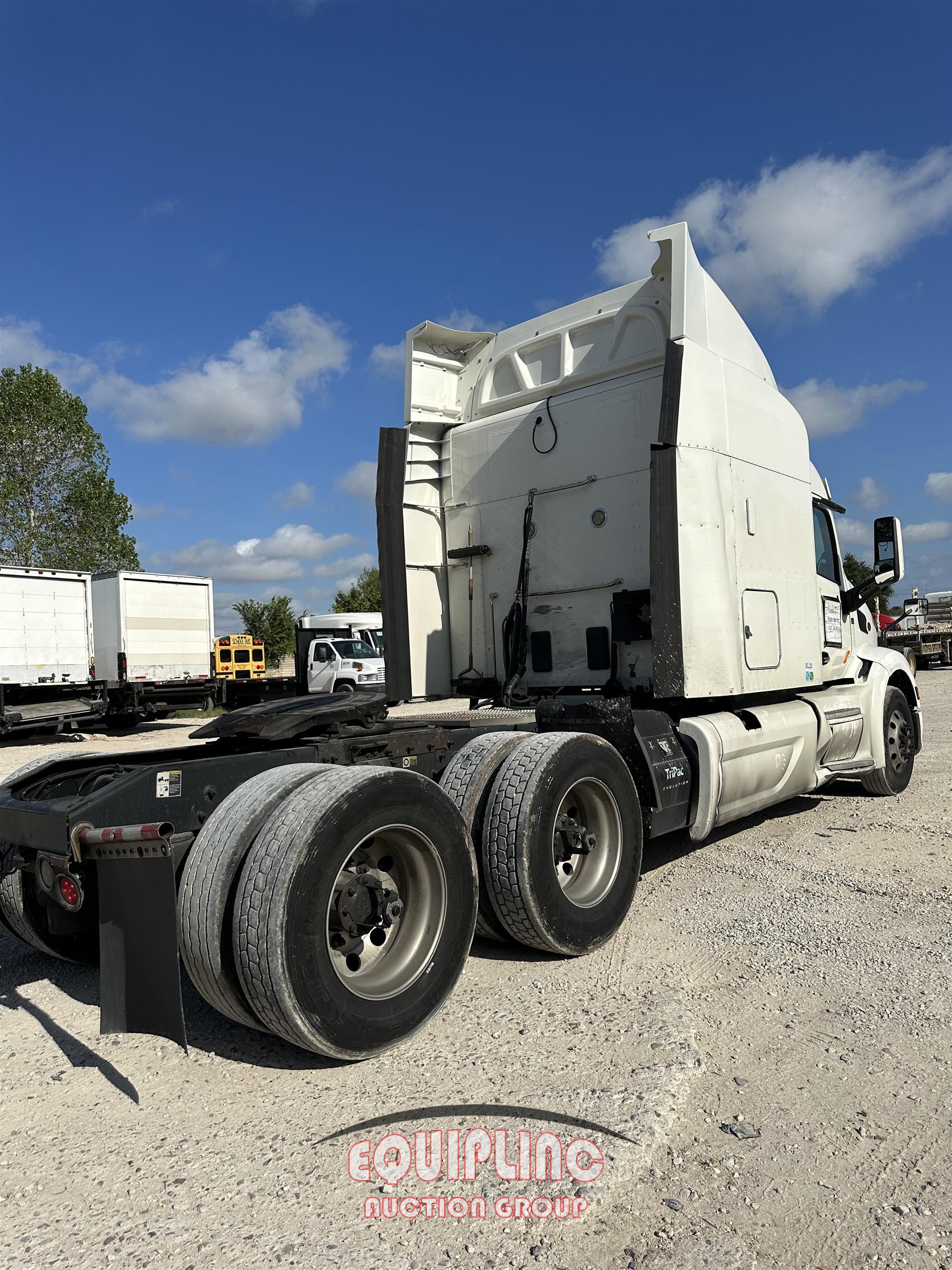 2017 Peterbilt 579
