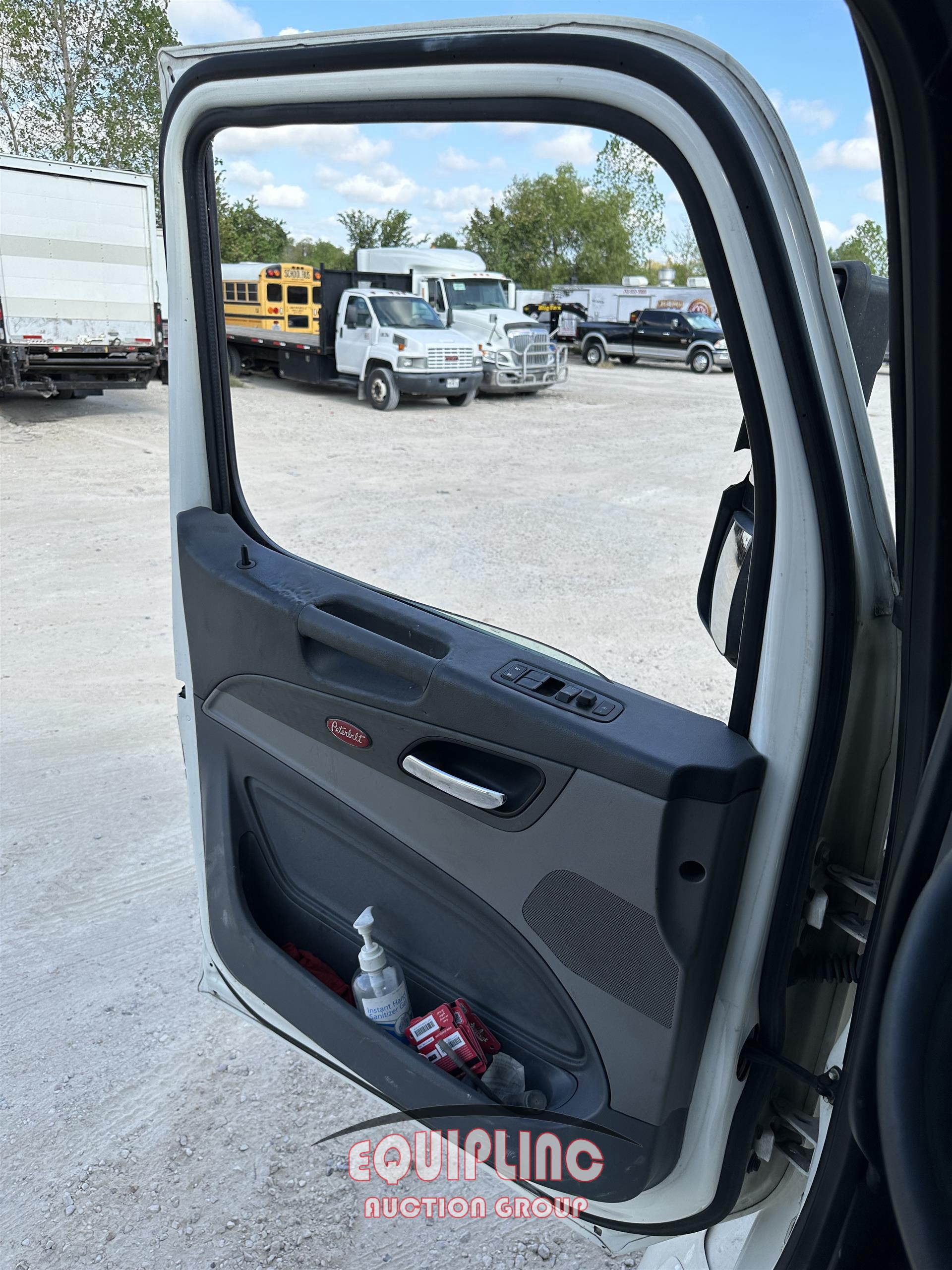 2017 Peterbilt 579