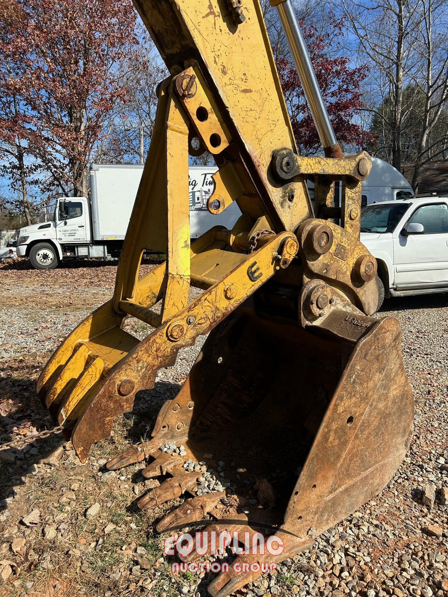 2005 CATERPILLAR 321 CLCR EXCEVATOR