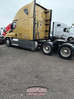 2018 FREIGHTLINER CASCADIA SLEEPER