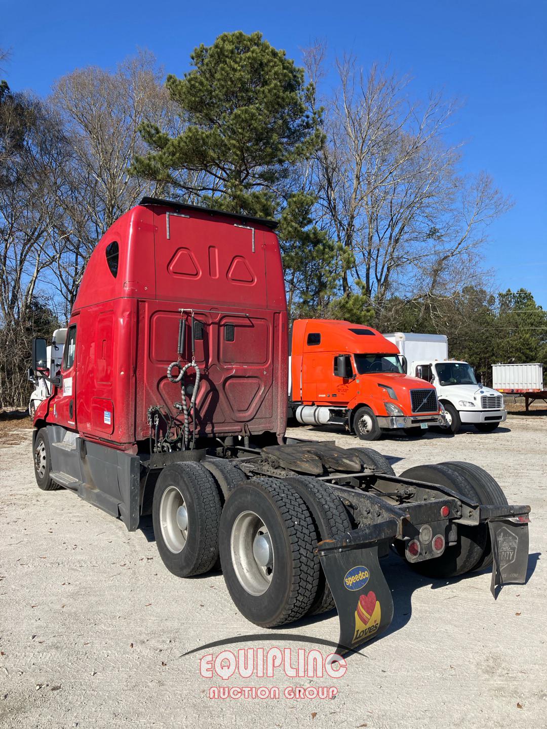 2016 FREIGHTLINER CASCADIA SLEEPER