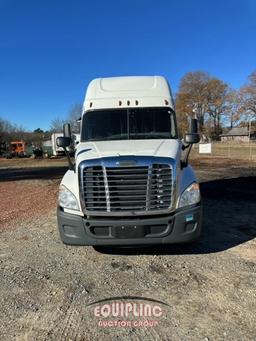 2016 FREIGHTLINER CASCADIA SLEEPER TRUCK