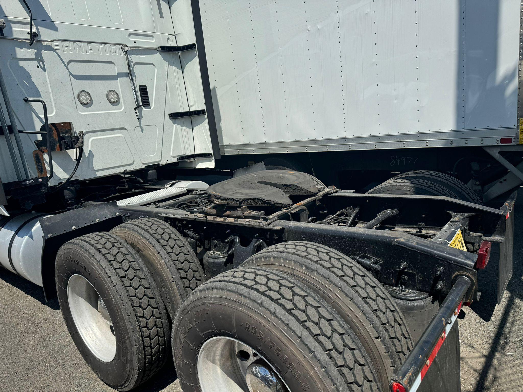 2018 International LT65 SLEEPER TRUCK