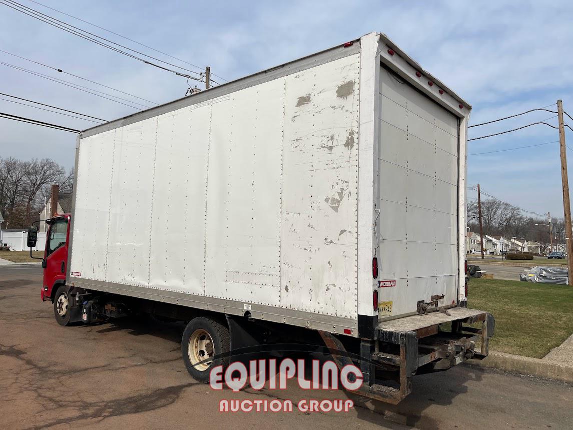 2015 ISUZU NPR BOX TRUCK WITH ROLL UP DOOR /LIFT GATE