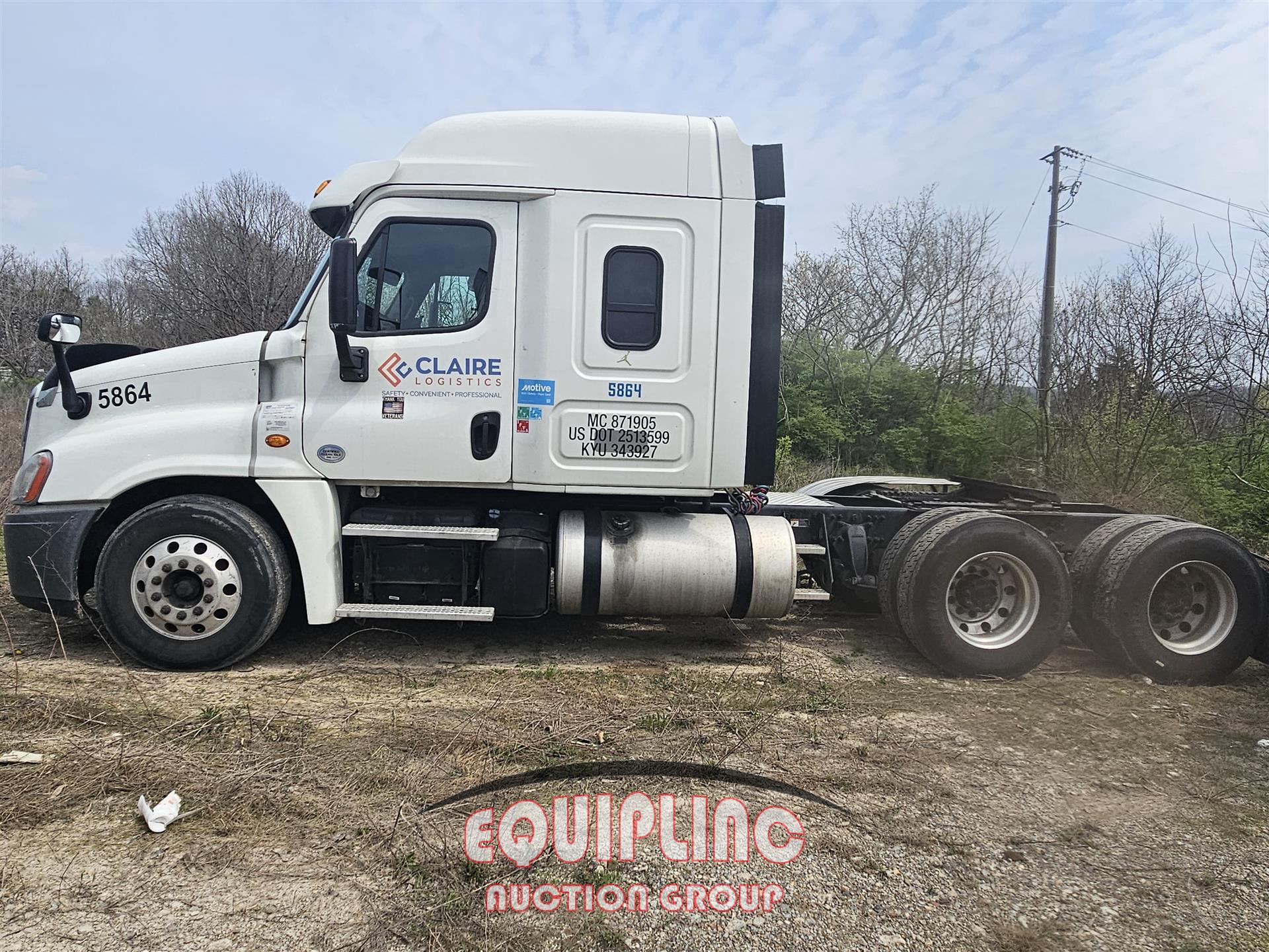 2015 FREIGHTLINER CASCADIA TANDEM AXLE SLEEPER