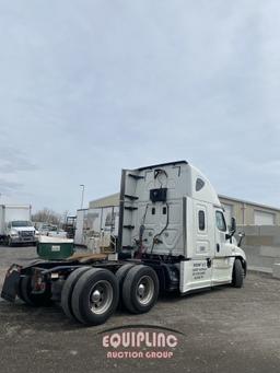 2016 FREIGHTLINER CASCADIA TANDEM AXLE SLEEPER