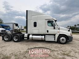 2018 FREIGHTLINER CASCADIA SLEEPER