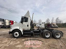 2007 INTERNATIONAL 8600 TANDEM AXLE DAY CAB