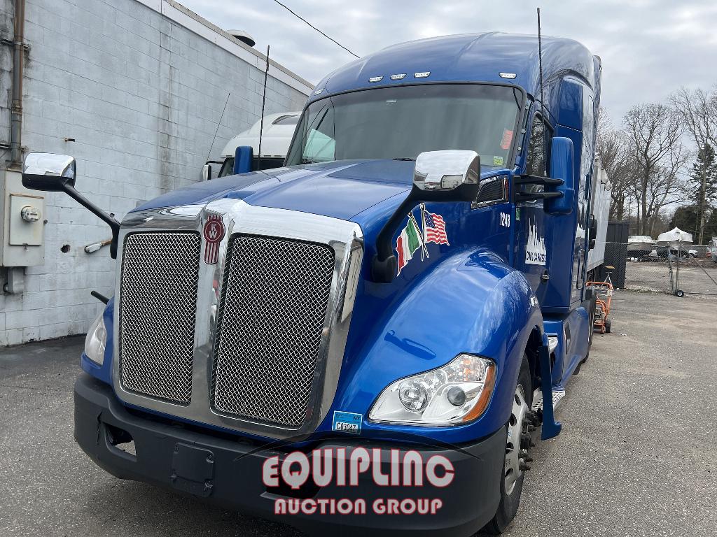 2019 KENWORTH T680 SLEEPER TRUCK