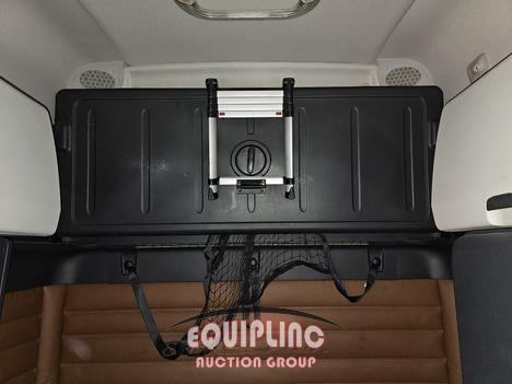 2018 FREIGHTLINER PT126SLP TANDEM AXLE SLEEPER