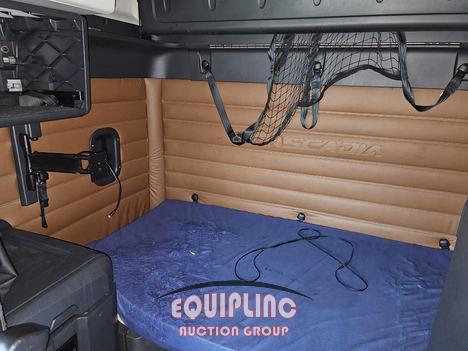 2018 FREIGHTLINER PT126SLP TANDEM AXLE SLEEPER