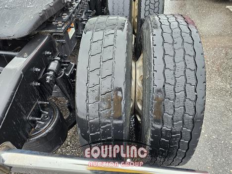 2018 FREIGHTLINER PT126SLP TANDEM AXLE SLEEPER