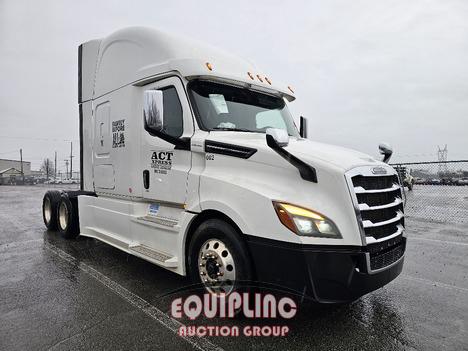 2018 FREIGHTLINER PT126SLP TANDEM AXLE SLEEPER