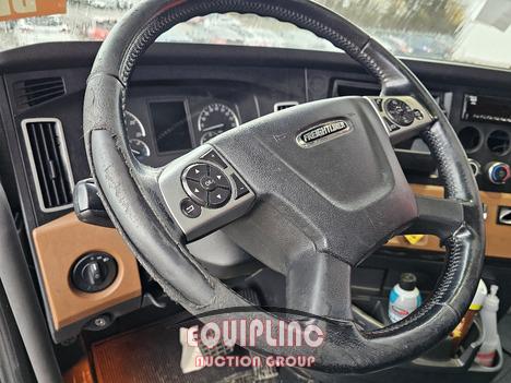 2018 FREIGHTLINER PT126SLP TANDEM AXLE SLEEPER