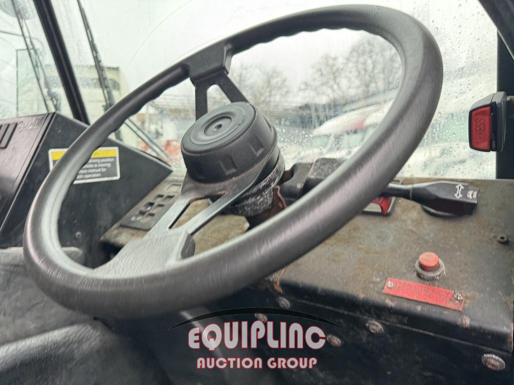 2012 Mack LEU613 REFUSE TRUCK