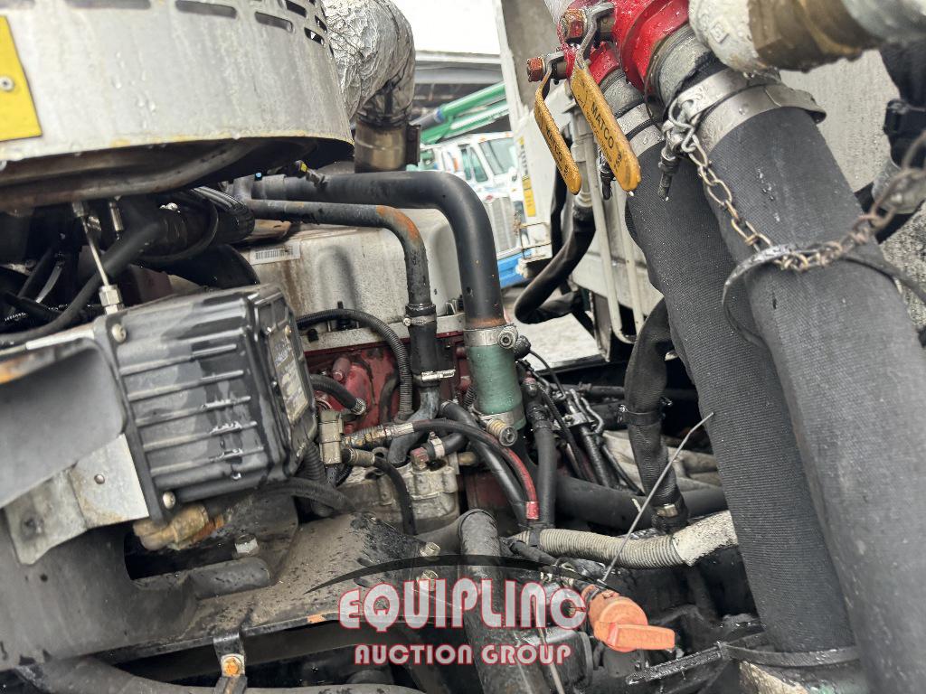 2012 Mack LEU613 REFUSE TRUCK