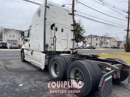 2016 FREIGHTLINER CASCADIA TANDEM AXLE SLEEPER