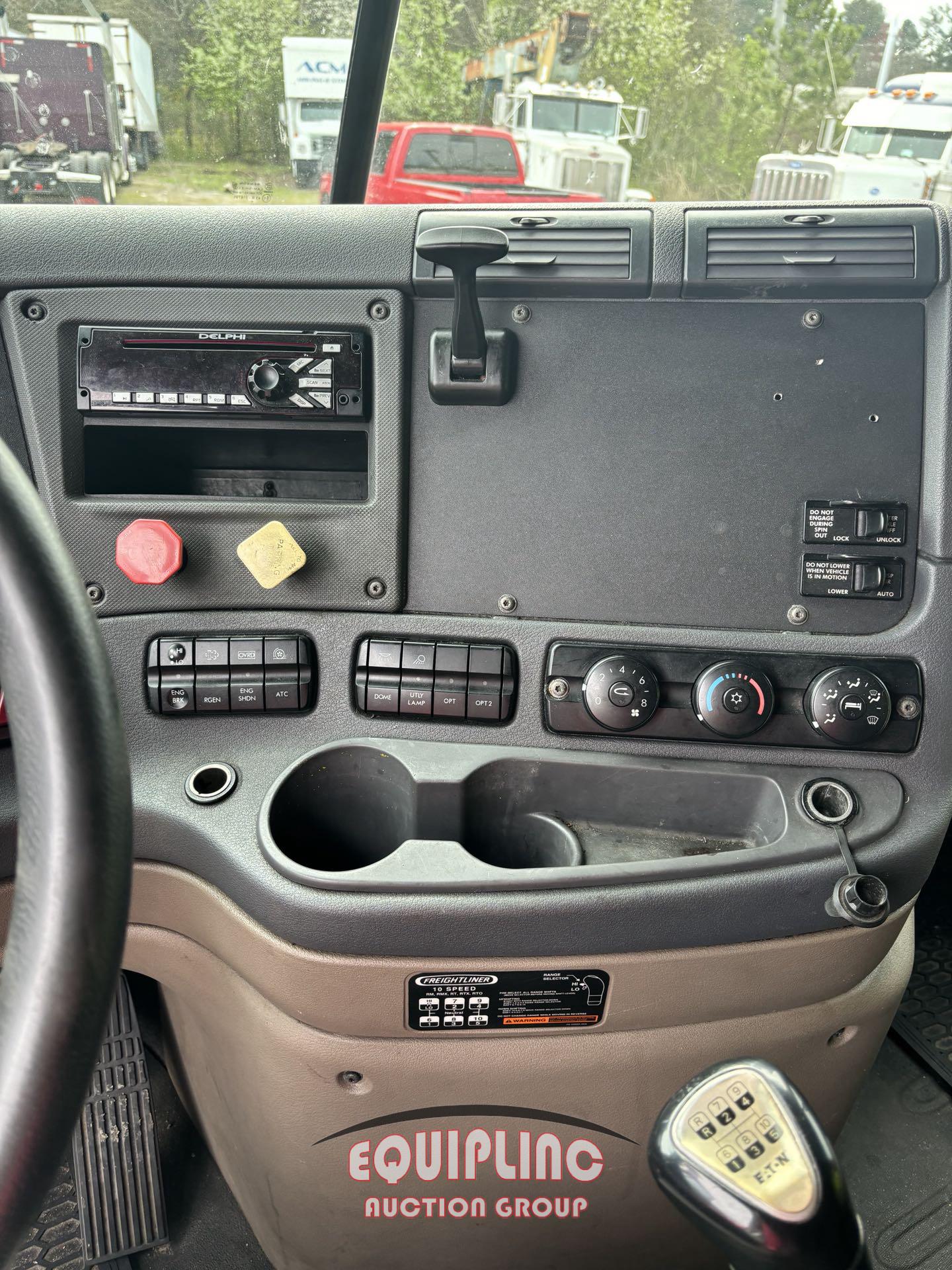 2014 FREIGHTLINER PX113064S TANDEM AXLE SLEEPER