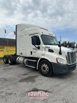 2018 FREIGHTLINER CASCADIA TANDEM AXLE SLEEPER