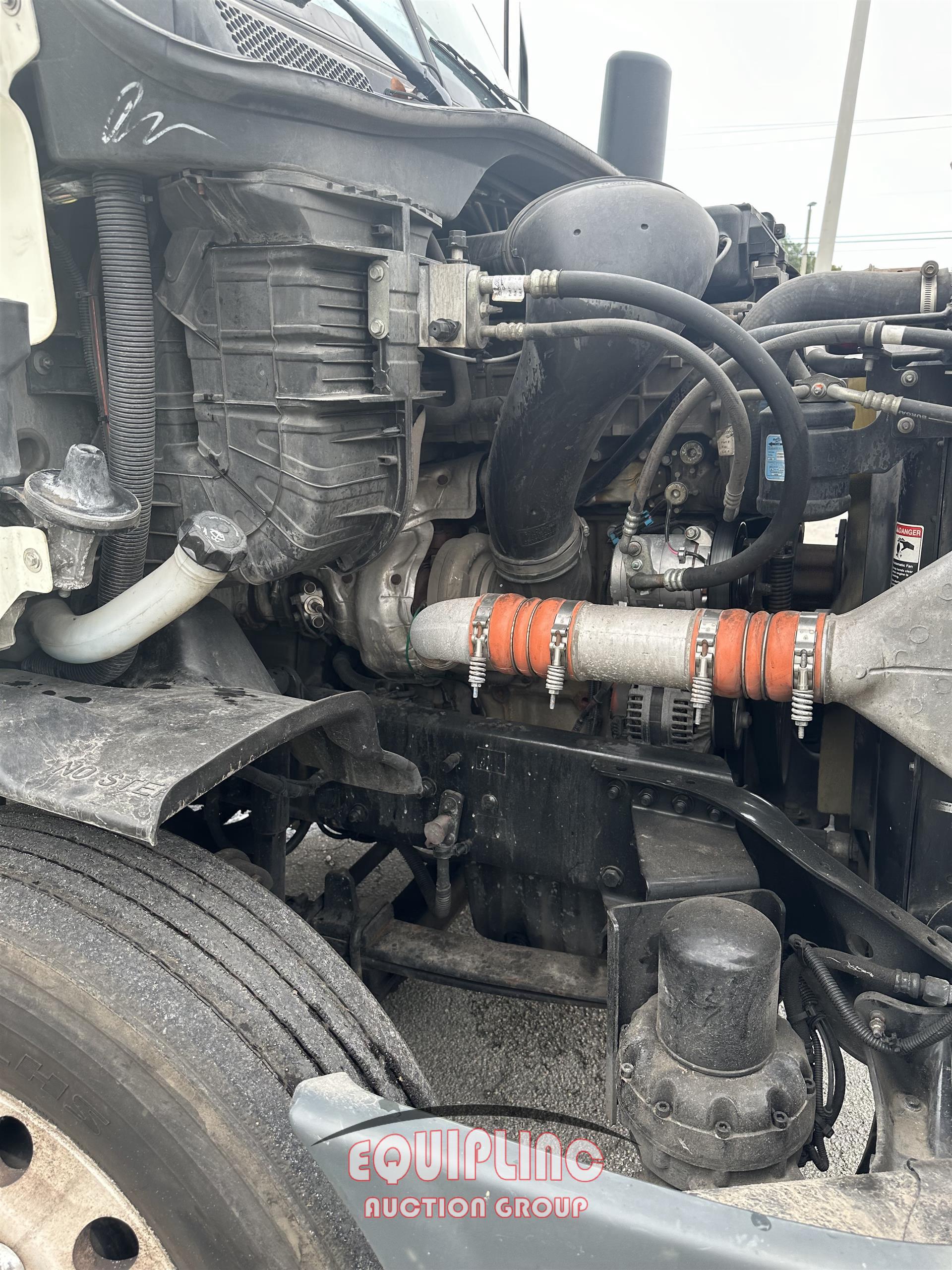 2018 FREIGHTLINER CASCADIA TANDEM AXLE SLEEPER