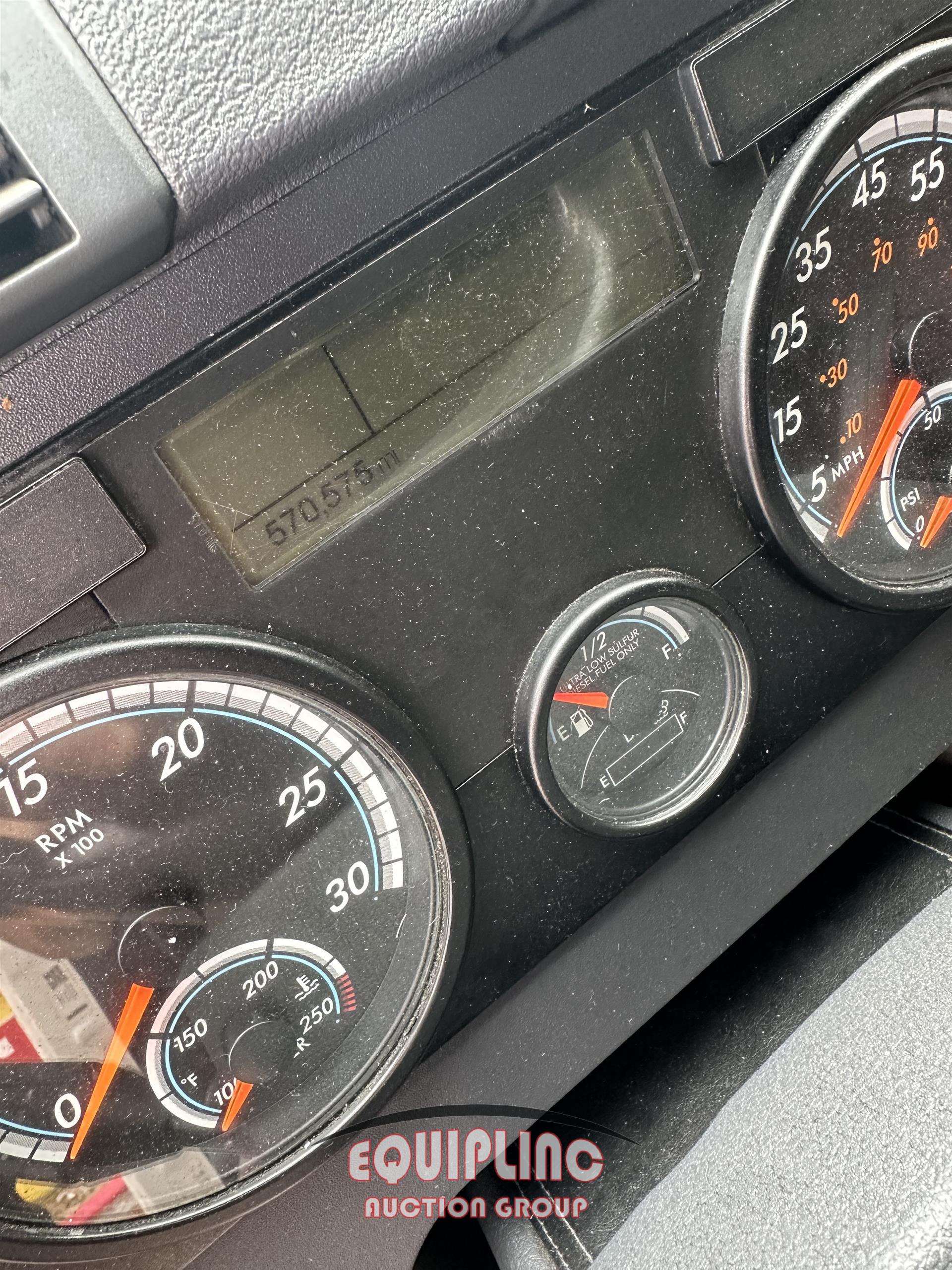 2018 FREIGHTLINER CASCADIA TANDEM AXLE SLEEPER