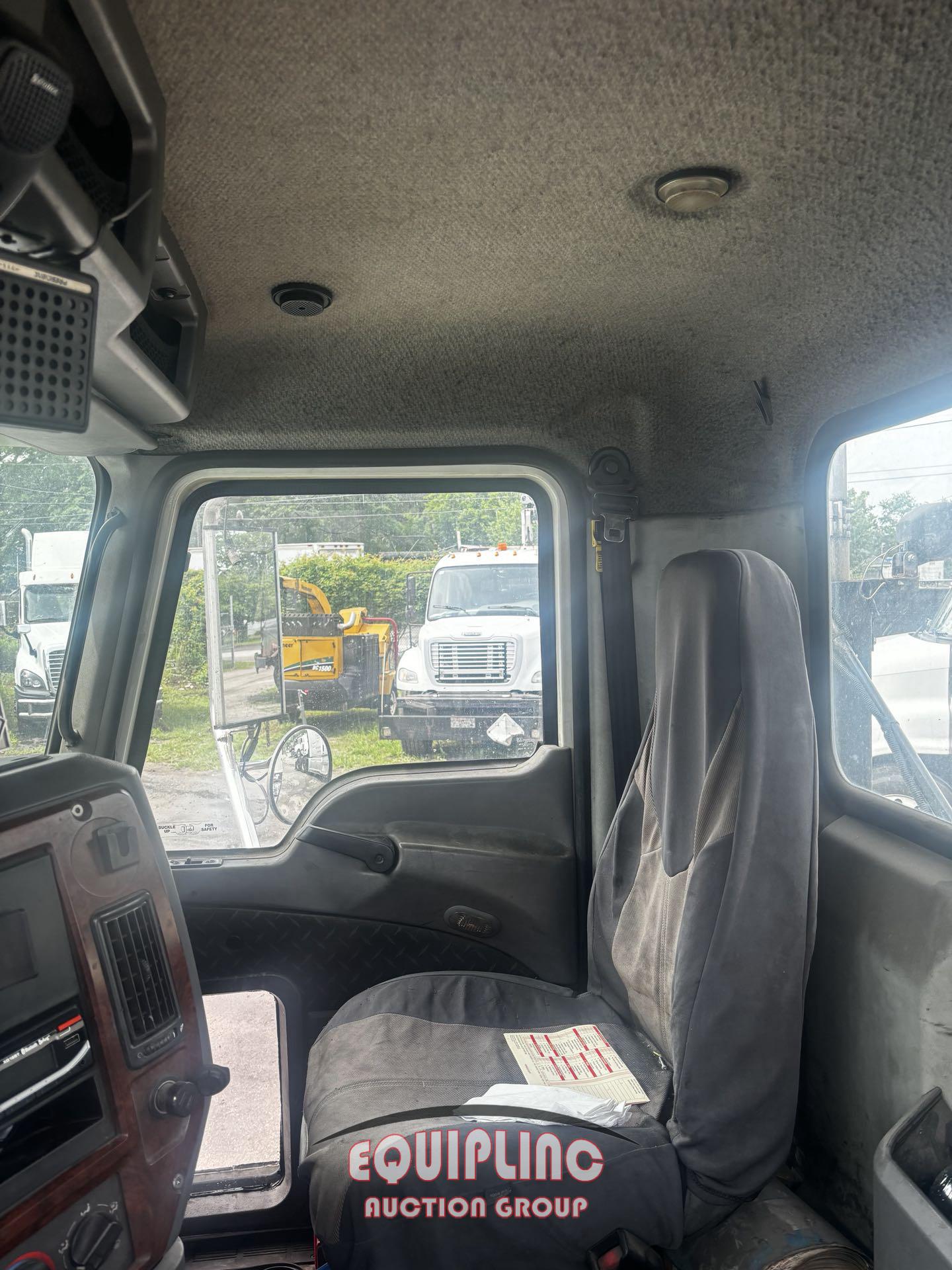 2013 MACK CHU613 6X4 TANDEM AXLE DAY CAB