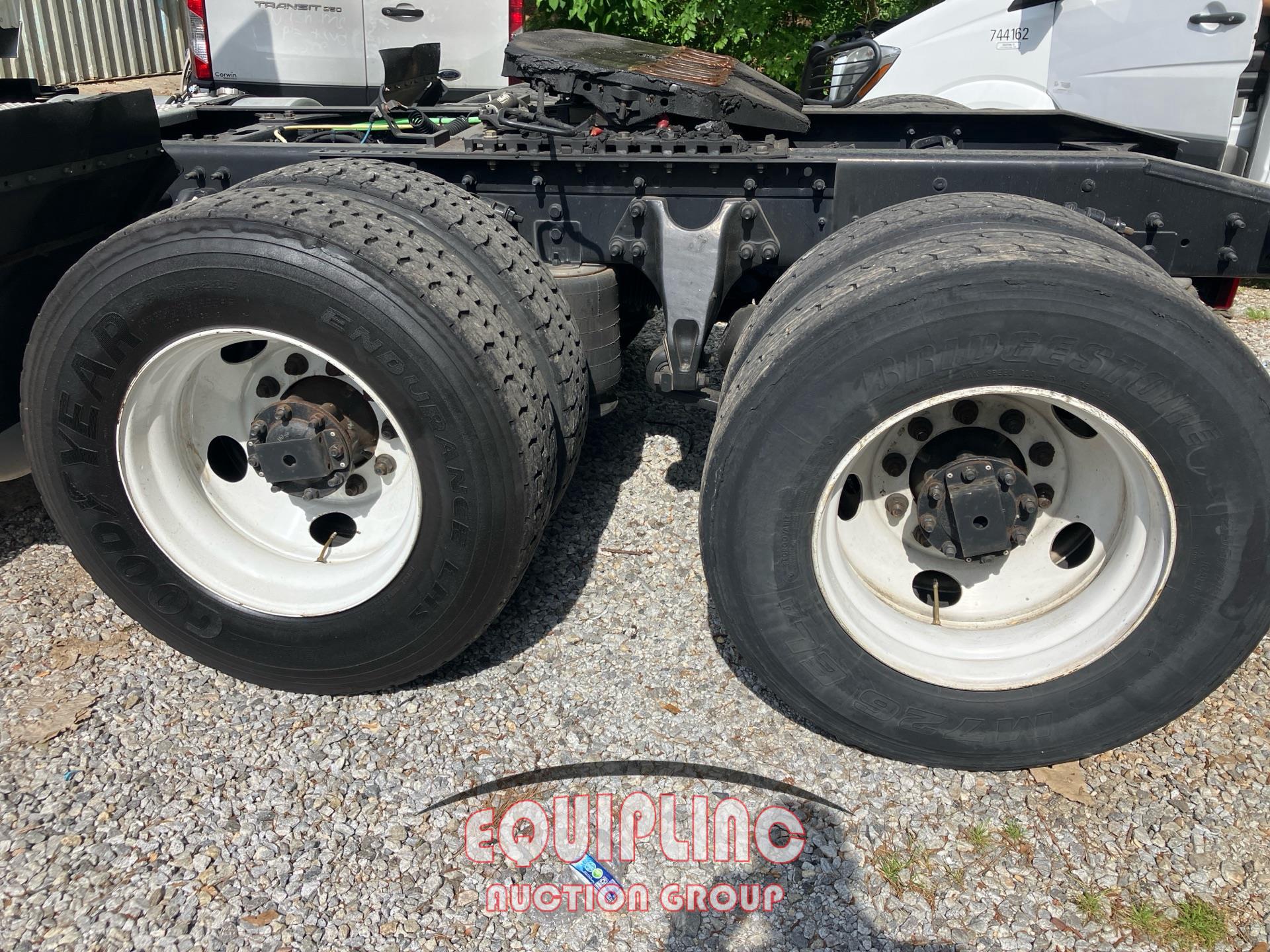 2019 INTERNATIONAL LT625 6X4 TANDEM AXLE DAY CAB