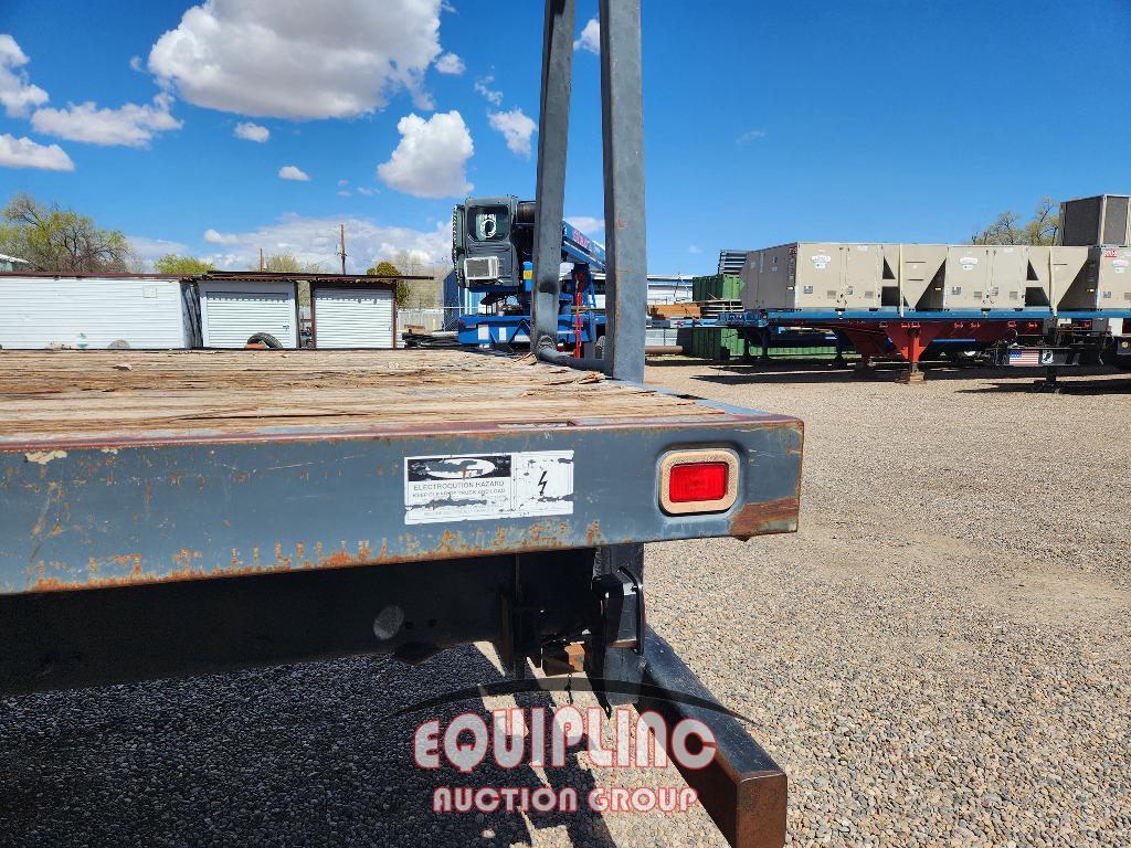 2005 STERLING L7500 SERIES TANDEM AXLE CRANE TRUCK