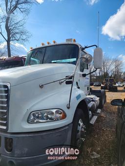 2013 MACK CXU613 TANDEM AXLE DAY CAB