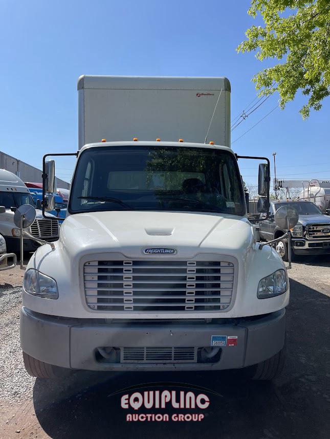 2015 FREIGHTLINER BUSINESS CLASS MS 26FT NON CDL BOX TRUCK