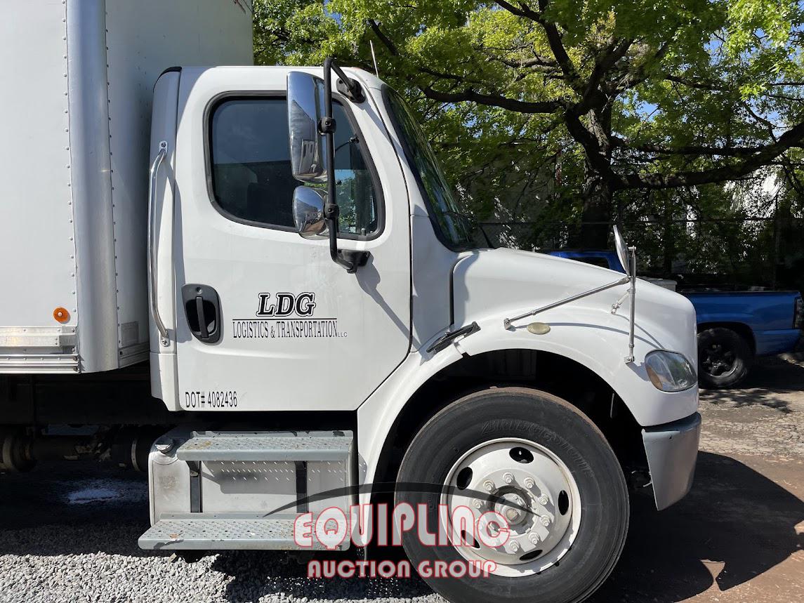 2015 FREIGHTLINER BUSINESS CLASS MS 26FT NON CDL BOX TRUCK