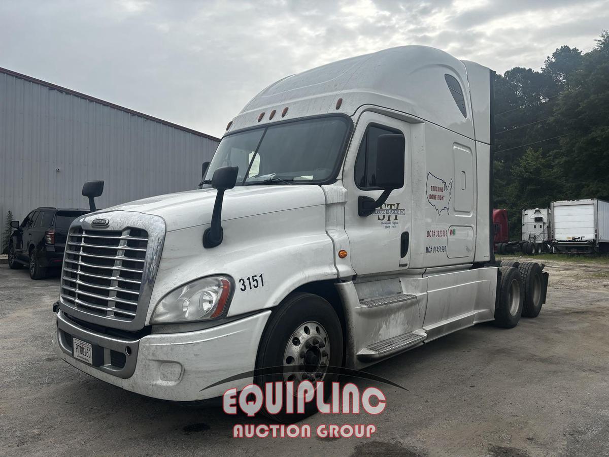 2016 FREIGHTLINER CASCADIA TANDEM AXLE SLEEPER