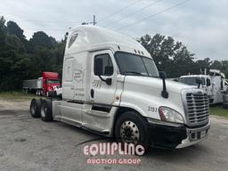 2016 FREIGHTLINER CASCADIA TANDEM AXLE SLEEPER