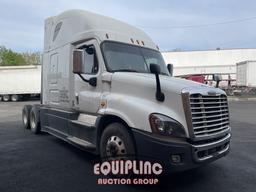 2016 FREIGHTLINER CASCADIA CA125SLP 6X4 TANDEM AXLE SLEEPER TRUCK