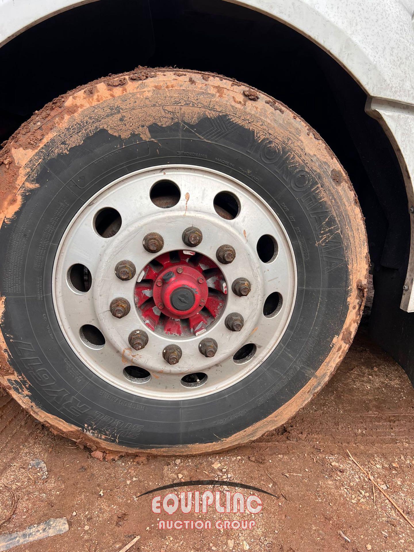 2015 INTERNATIONAL PROSTAR TANDEM AXLE SLEEPER