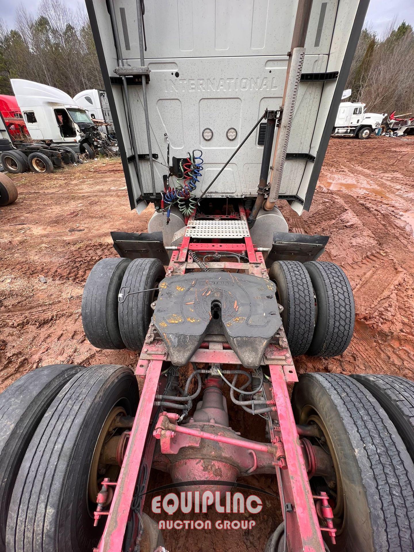 2015 INTERNATIONAL PROSTAR TANDEM AXLE SLEEPER