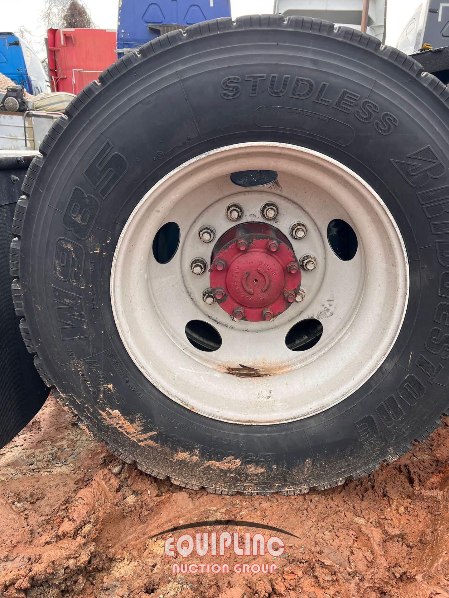 2015 INTERNATIONAL PROSTAR TANDEM AXLE SLEEPER