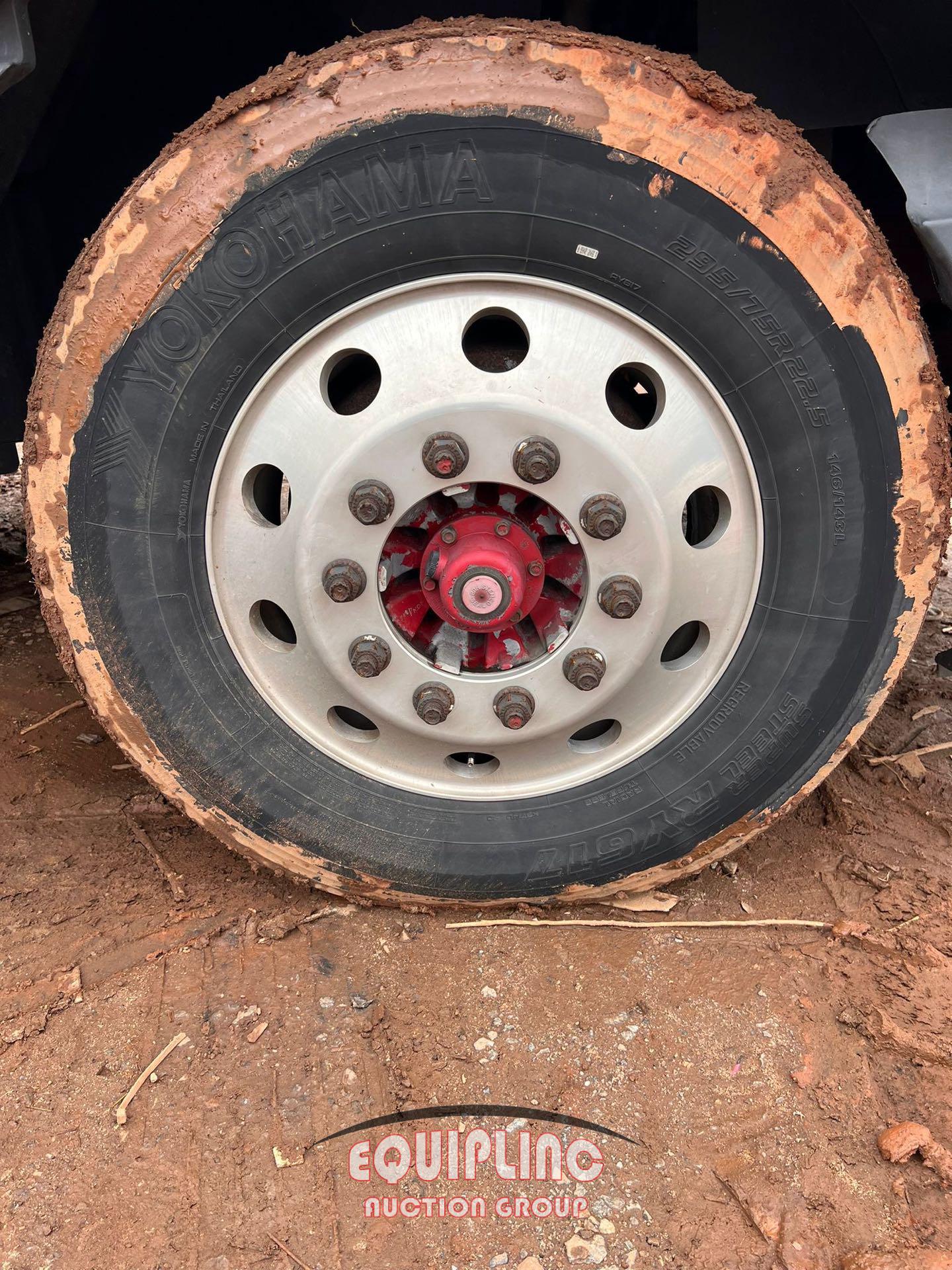 2015 INTERNATIONAL PROSTAR TANDEM AXLE SLEEPER