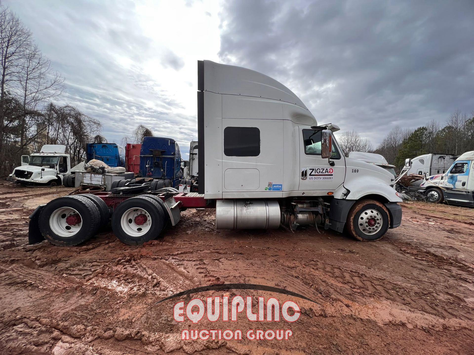 2015 INTERNATIONAL PROSTAR TANDEM AXLE SLEEPER