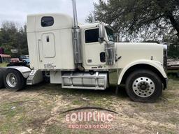 2001 FREIGHTLINER FLD120 CLASSIC TANDEM AXLE SLEEPER