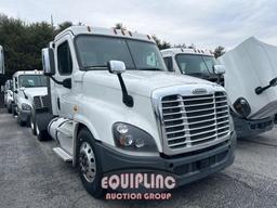 2019 FREIGHTLINER CASCADIA DAY CAB
